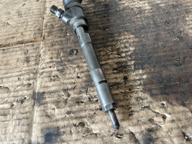 bontott KIA CARENS Porlasztó (1 db)