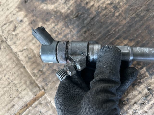 bontott KIA CARENS Porlasztó (1 db)