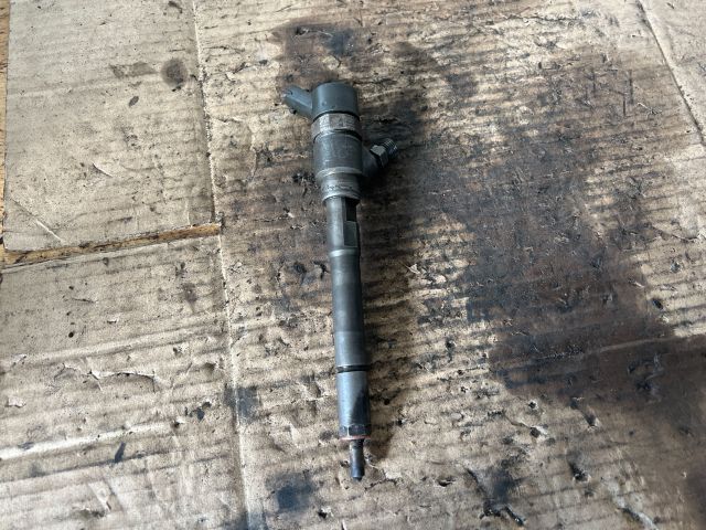 bontott KIA CARENS Porlasztó (1 db)