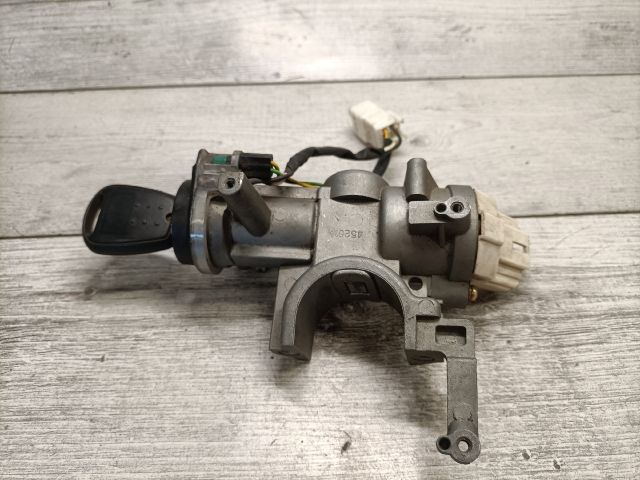 bontott KIA CARENS Gyújtáskapcsoló