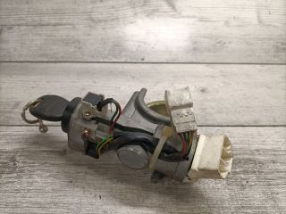 bontott KIA CARENS Gyújtáskapcsoló