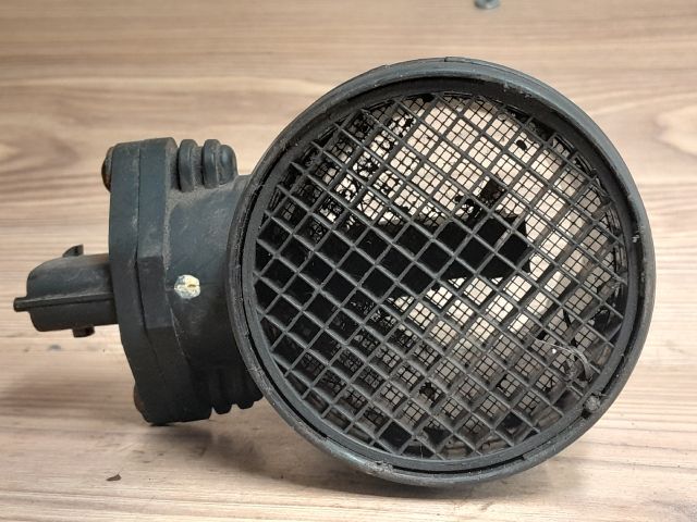 bontott KIA CARENS Légtömegmérő