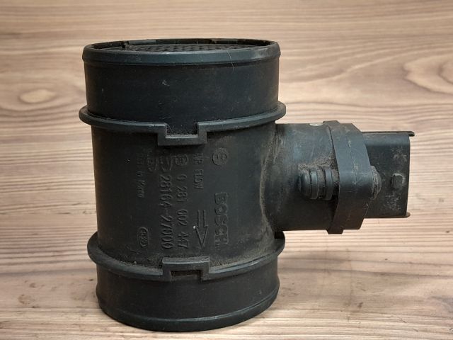 bontott KIA CARENS Légtömegmérő