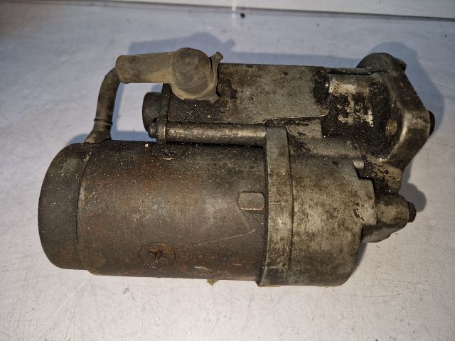 bontott KIA CARENS Önindító