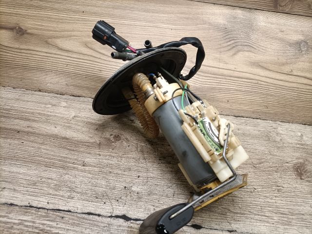 bontott KIA CARENS Üzemanyagszint Jeladó