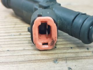 bontott KIA CARENS Porlasztó (1 db)