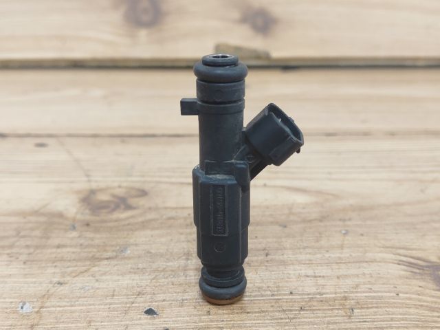 bontott KIA CARENS Porlasztó (1 db)