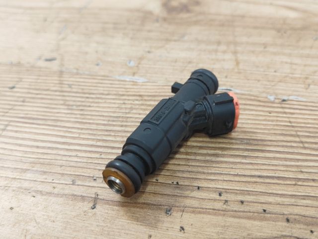 bontott KIA CARENS Porlasztó (1 db)