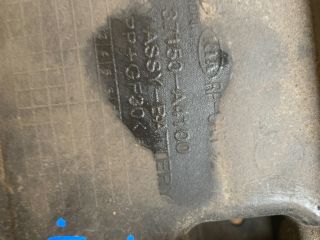 bontott KIA CARENS Akkumulátor Tartó