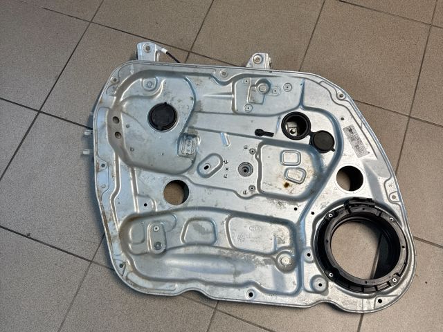 bontott KIA CARENS Bal első Ablakemelő Szerkezet (Elektromos)