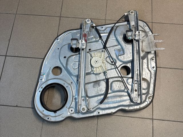 bontott KIA CARENS Bal első Ablakemelő Szerkezet (Elektromos)