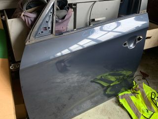 bontott KIA CARENS Bal első Ajtó (Üres lemez)