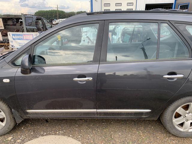 bontott KIA CARENS Bal első Ajtó (Üres lemez)