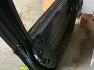 bontott KIA CARENS Bal első Ajtó (Üres lemez)