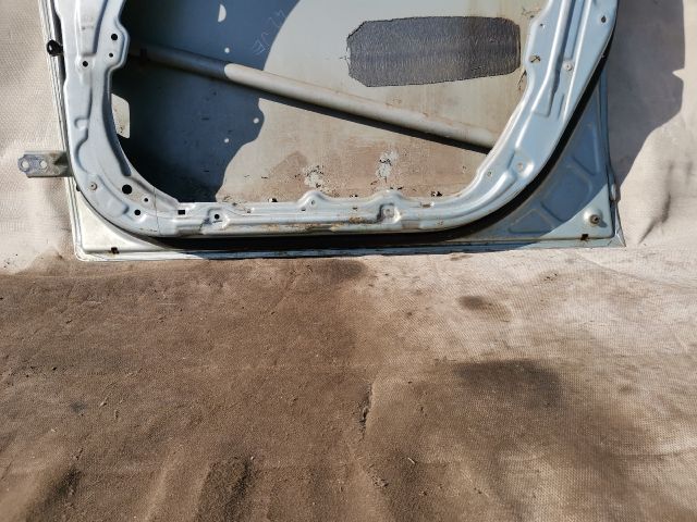 bontott KIA CARENS Bal első Ajtó (Üres lemez)