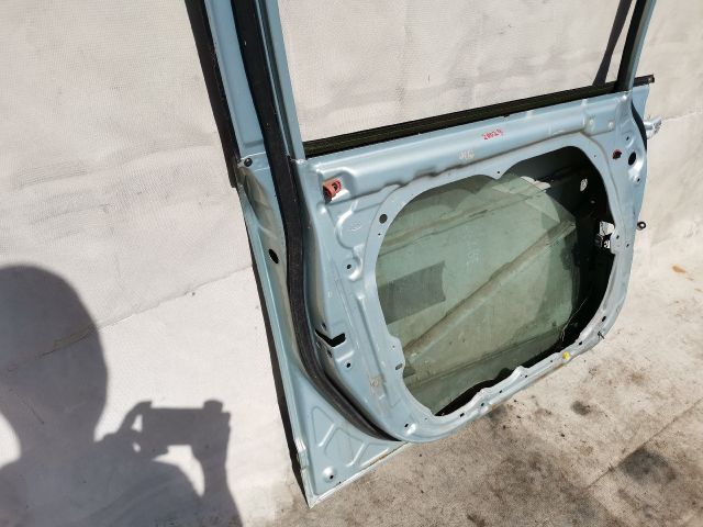 bontott KIA CARENS Bal első Ajtó (Üres lemez)