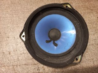 bontott KIA CARENS Bal első Hangszóró