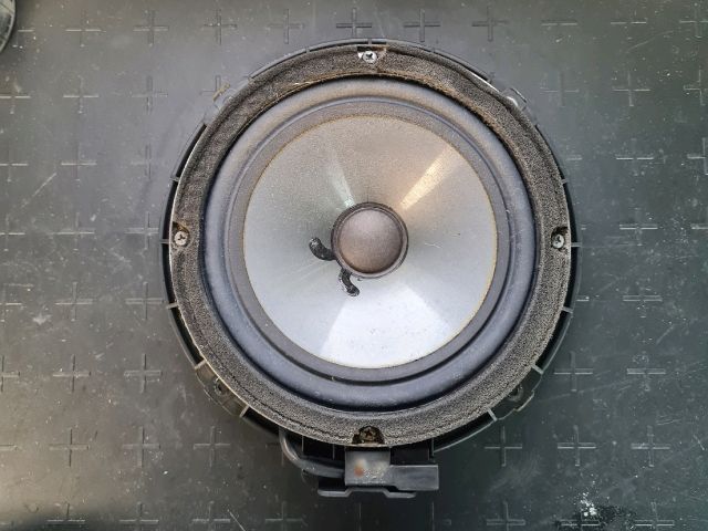 bontott KIA CARENS Bal első Hangszóró