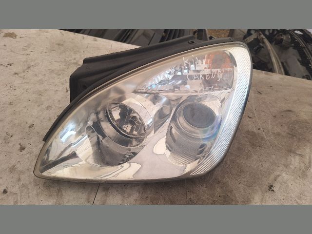 bontott KIA CARENS Bal Fényszóró