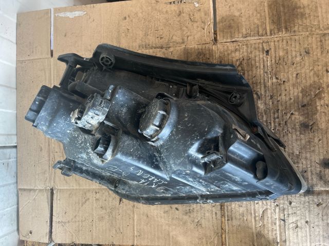 bontott KIA CARENS Bal Fényszóró