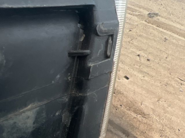 bontott KIA CARENS Bal Fényszóró