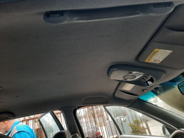 bontott KIA CARENS Bal hátsó Ablakemelő Kapcsoló