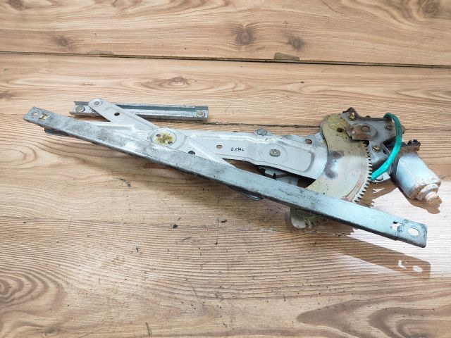 bontott KIA CARENS Bal hátsó Ablakemelő Szerkezet (Elektromos)