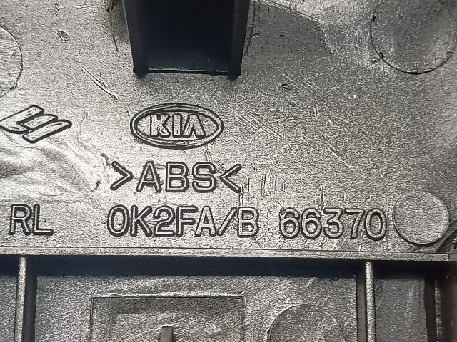 bontott KIA CARENS Bal hátsó Ajtóbehúzó