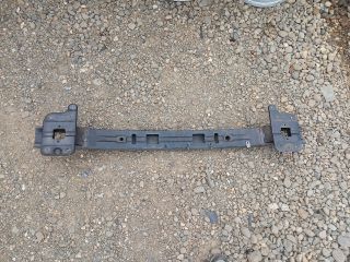 bontott KIA CARENS Első Lökhárító Merevítő (Fém)