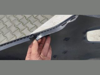 bontott KIA CARENS Első Lökhárító (Üresen)