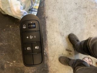 bontott KIA CARENS ESP Kapcsoló