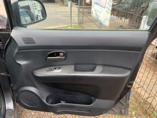 bontott KIA CARENS Fűtéskapcsoló (digit klímás)