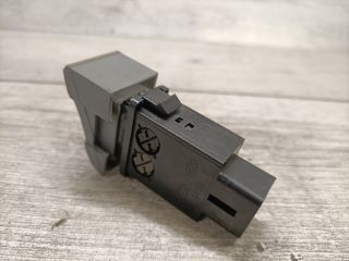 bontott KIA CARENS Hátsó Ablaktörlő Kapcsoló