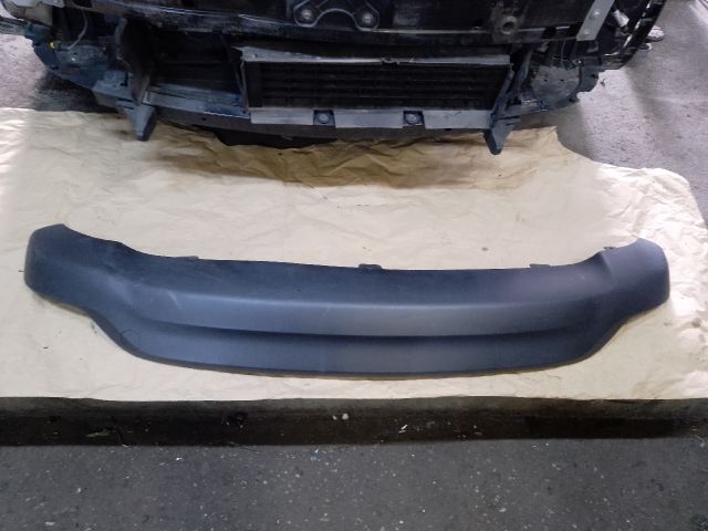 bontott KIA CARENS Hátsó Lökhárító (Üresen)