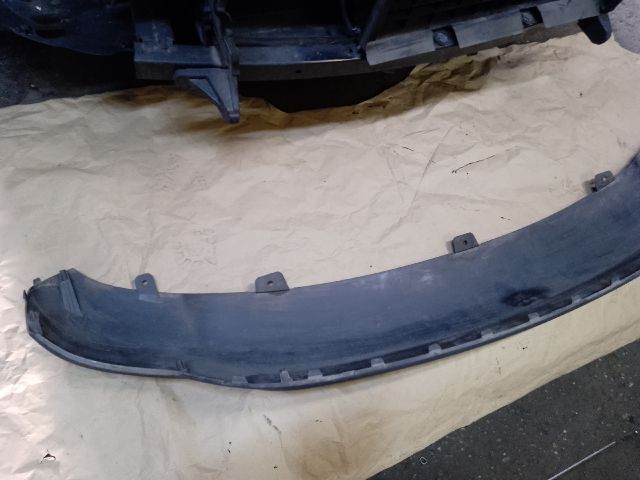 bontott KIA CARENS Hátsó Lökhárító (Üresen)