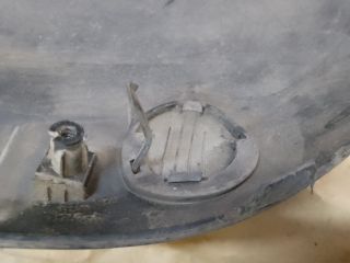 bontott KIA CARENS Hátsó Lökhárító (Üresen)