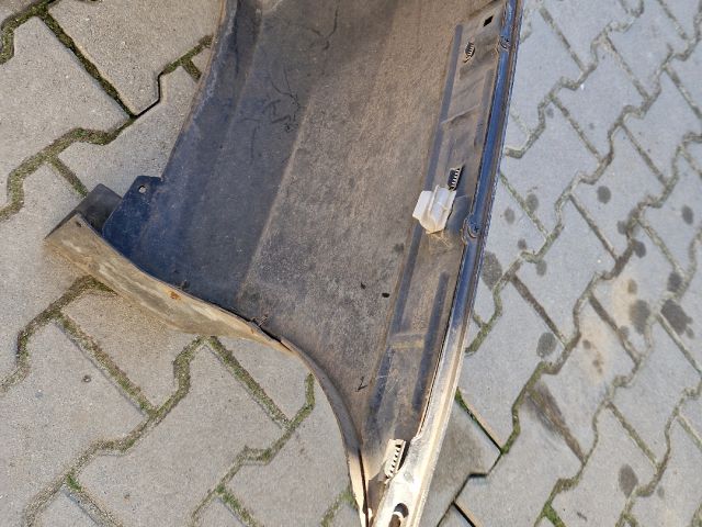 bontott KIA CARENS Hátsó Lökhárító (Üresen)