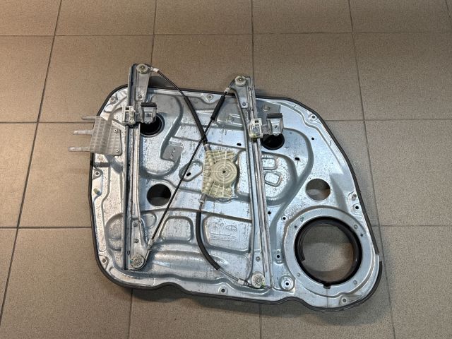 bontott KIA CARENS Jobb első Ablakemelő Szerkezet (Elektromos)