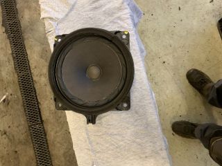 bontott KIA CARENS Jobb első Hangszóró