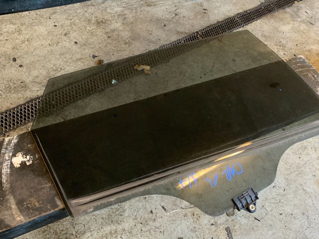 bontott KIA CARENS Jobb hátsó Ablak