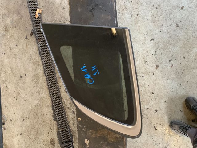 bontott KIA CARENS Jobb hátsó Ablak