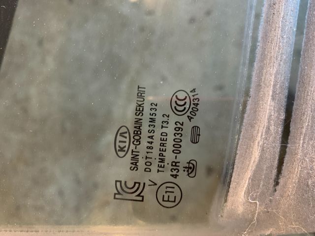 bontott KIA CARENS Jobb hátsó Ablak