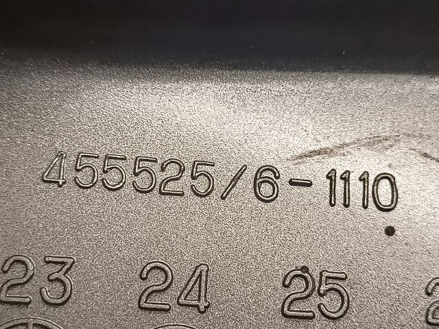 bontott KIA CARENS Jobb hátsó Ajtóbehúzó