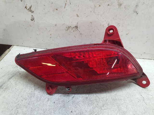 bontott KIA CARENS Jobb Ködzárófény