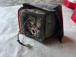 bontott KIA CARENS Jobb Külső Hátsó Lámpa