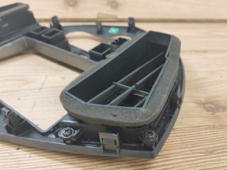 bontott KIA CARENS Középkonzol Keret