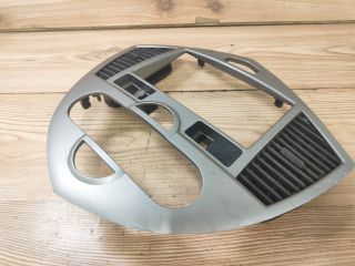 bontott KIA CARENS Középkonzol Keret