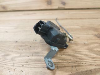 bontott KIA CARENS Központizár Motor Csomagtérajtó