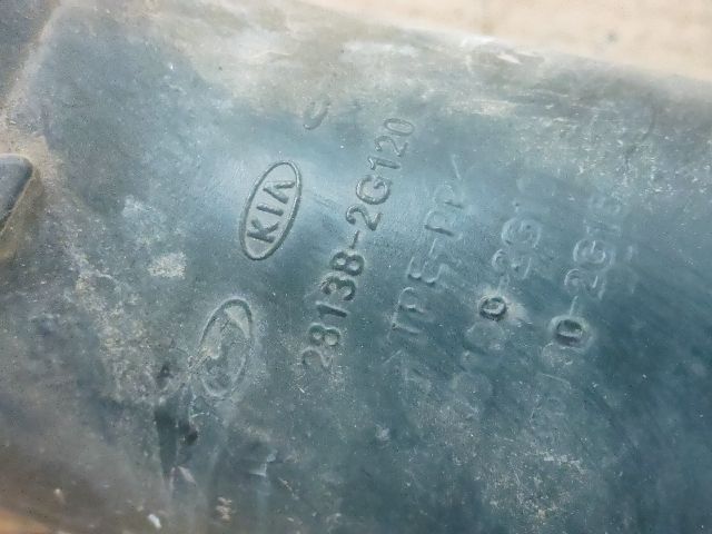 bontott KIA CARENS Légbeömlő