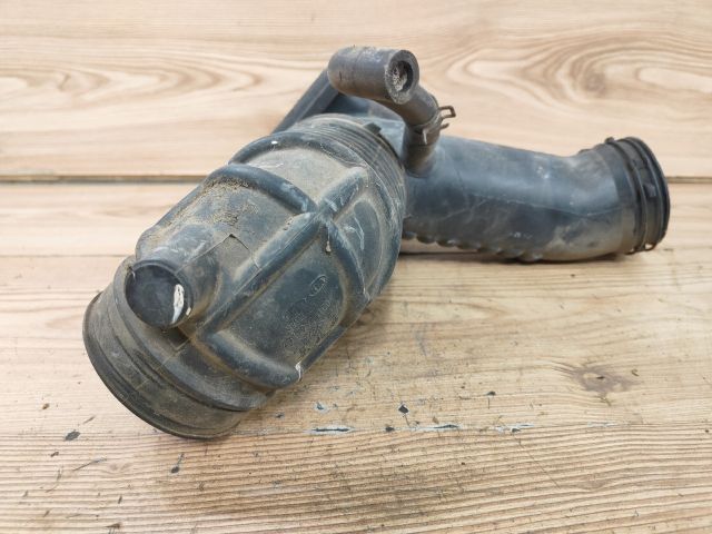 bontott KIA CARENS Légbeömlő